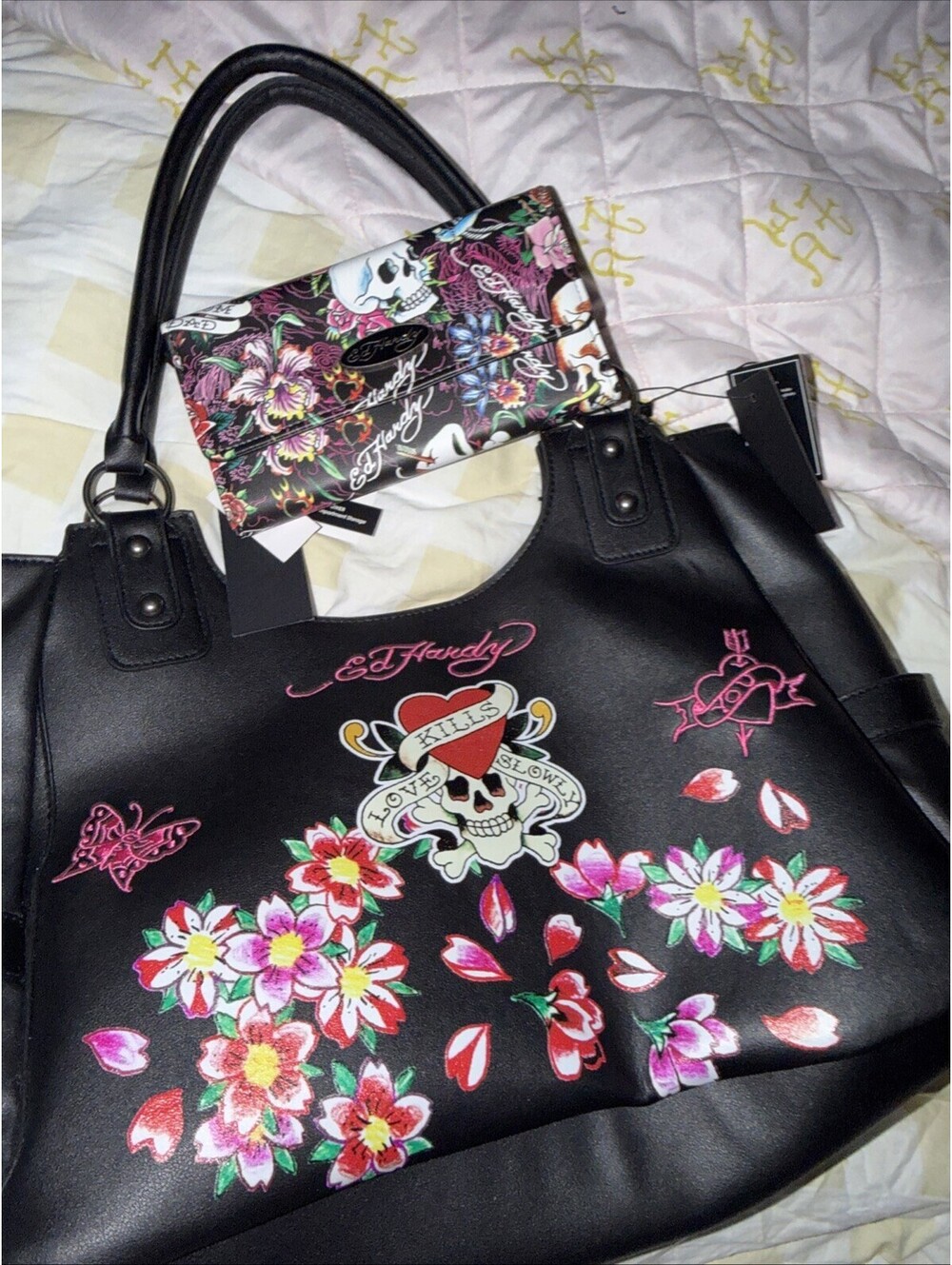 Ed Hardy Tote Magnetic Closure Love Kills Slowly Flowers +matching Wallet NWT